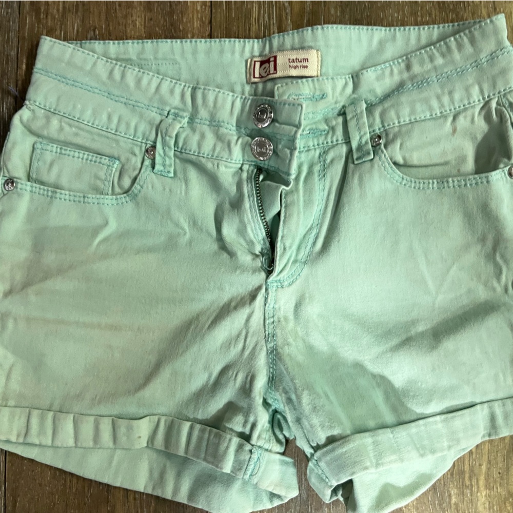 LEI Mint Green Women's Shorts